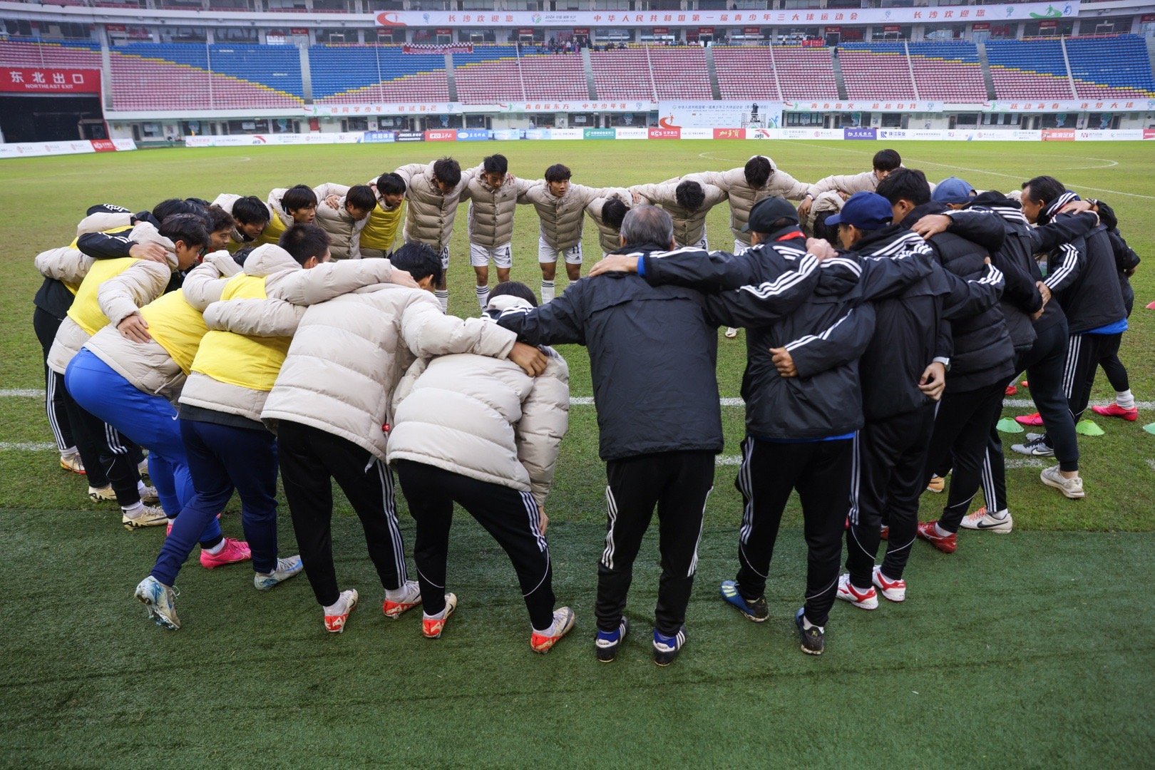 沃尔夫斯堡新援表现出色，帮助球队获得胜利