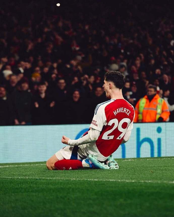 英超球队连续陷入低迷状态难求转机的简单介绍