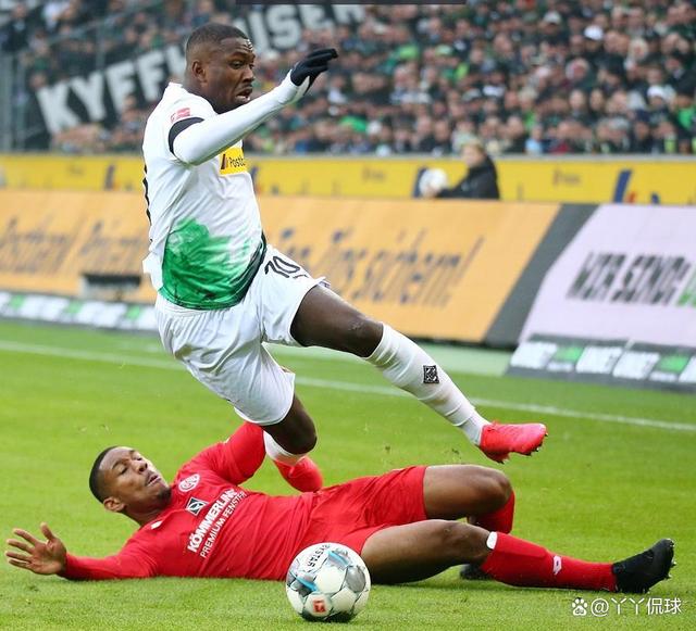 爱游戏官方登录入口-大巴黎客场战平门兴，欧冠形势艰难