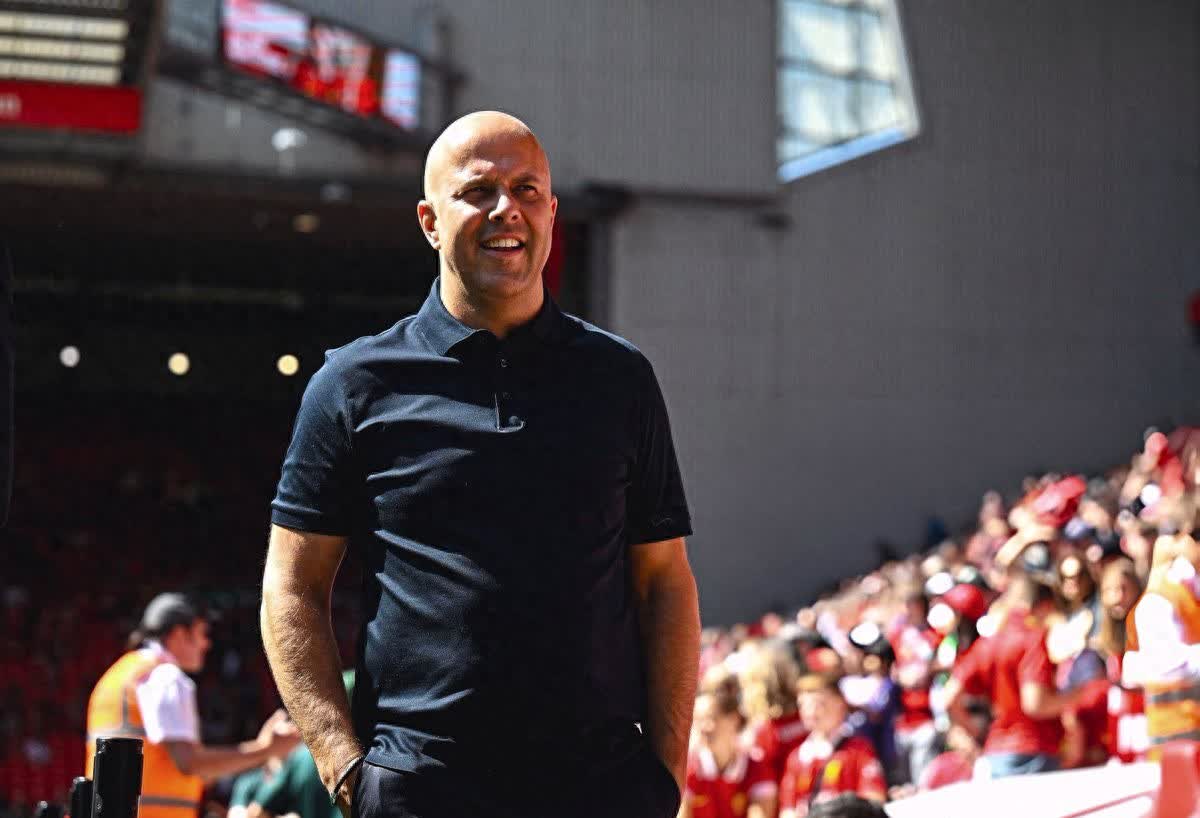 里尔主帅因红牌被罚,球队战术或将调整的简单介绍 里尔主帅因红牌被罚,球队战术或将调整的简单介绍