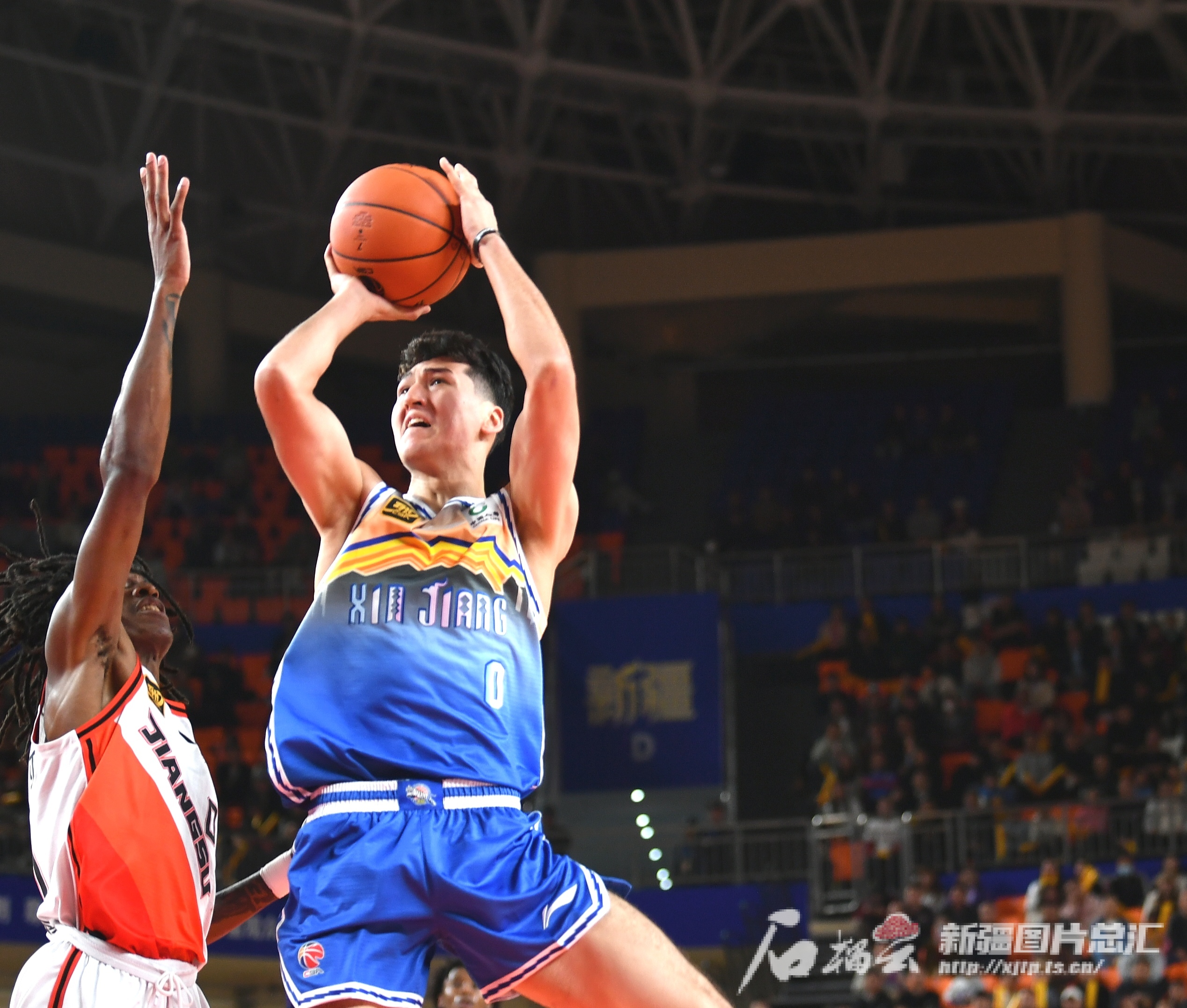 包含新疆球员代表国家队出征引发关注的词条 包含新疆球员代表国家队出征引发关注的词条