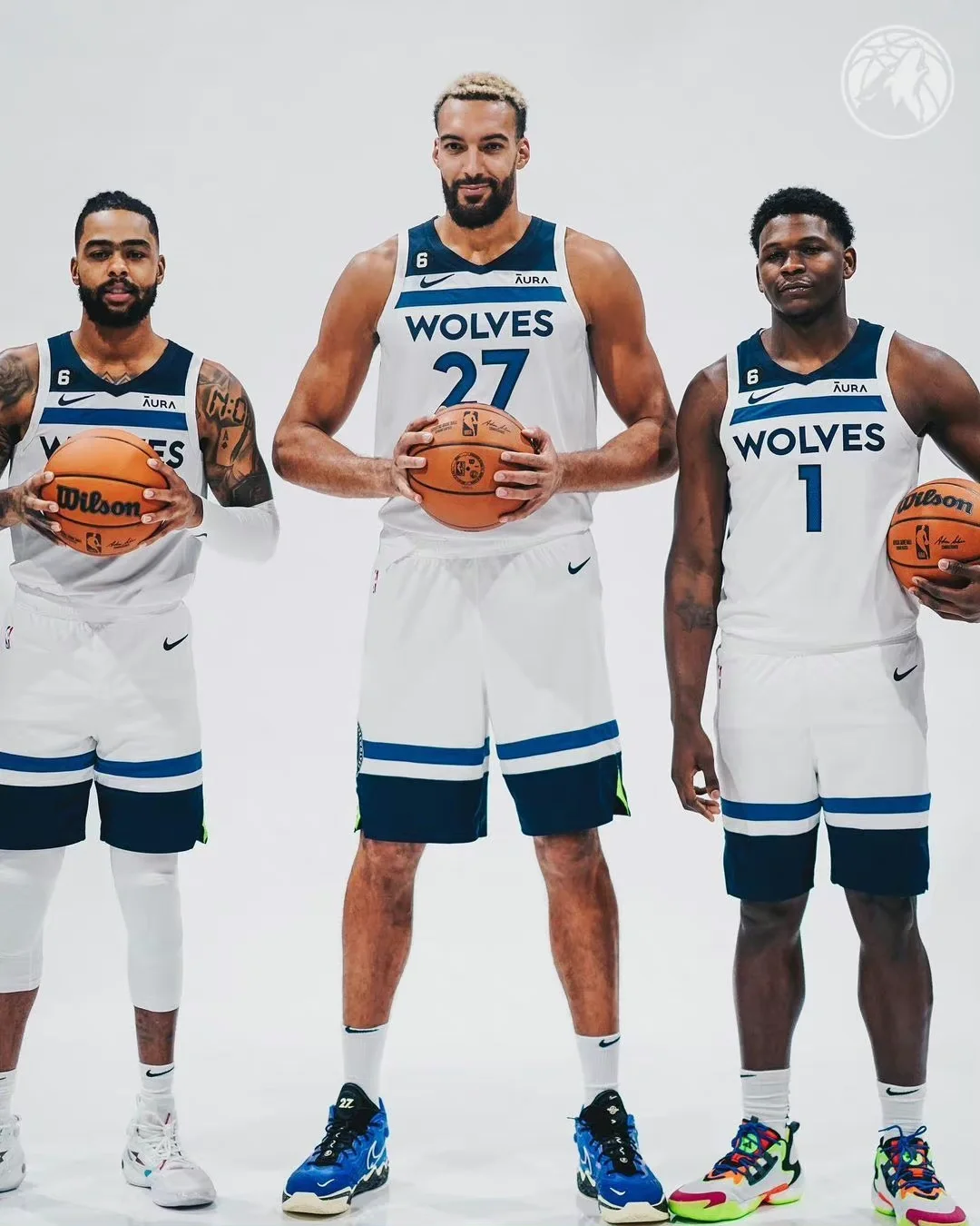 爱游戏app-冠军球队欧洲巡演告捷，赛季备战新篇章开启的简单介绍