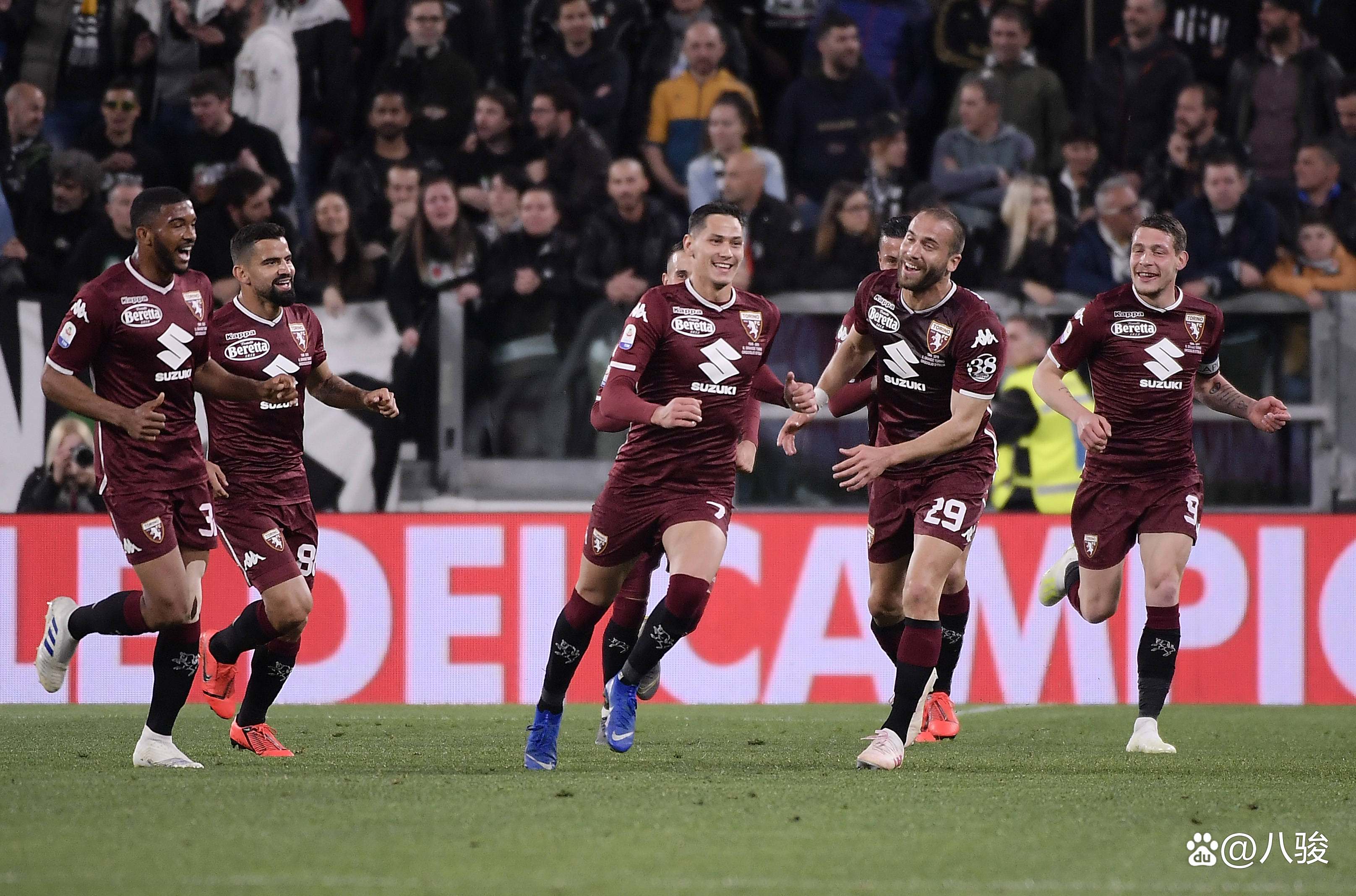 关于大阪钢巴赢得关键胜利,赢得了球迷的尊重的信息 关于大阪钢巴赢得关键胜利,赢得了球迷的尊重的信息