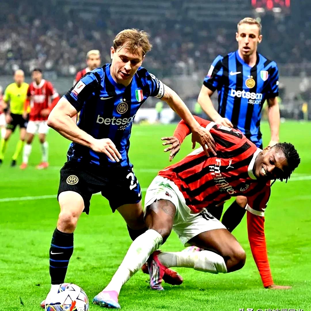 爱游戏在线登录-AC米兰主场大胜，巩固联赛领先优势