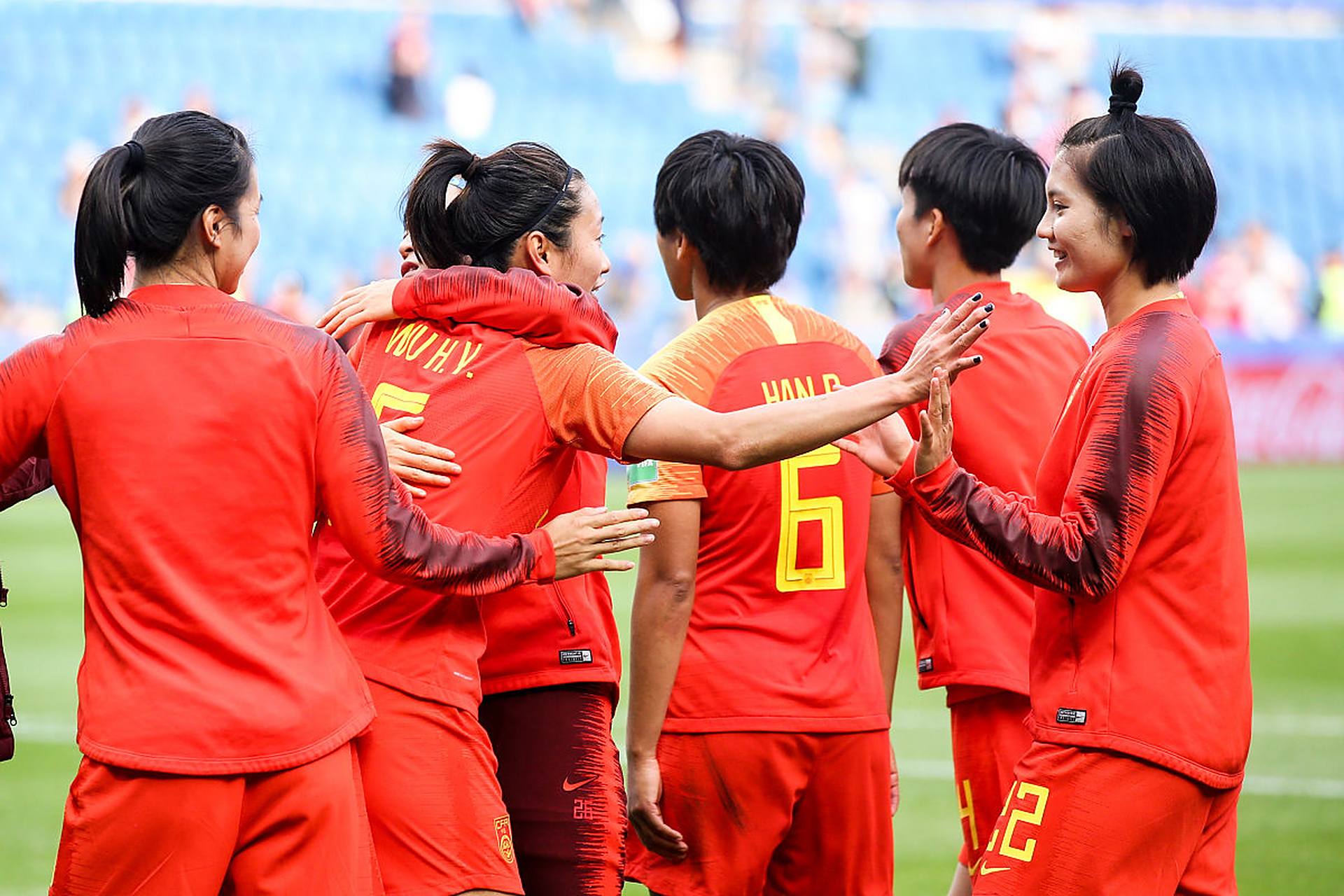 中亚劲旅一路高歌，毫无悬念晋级