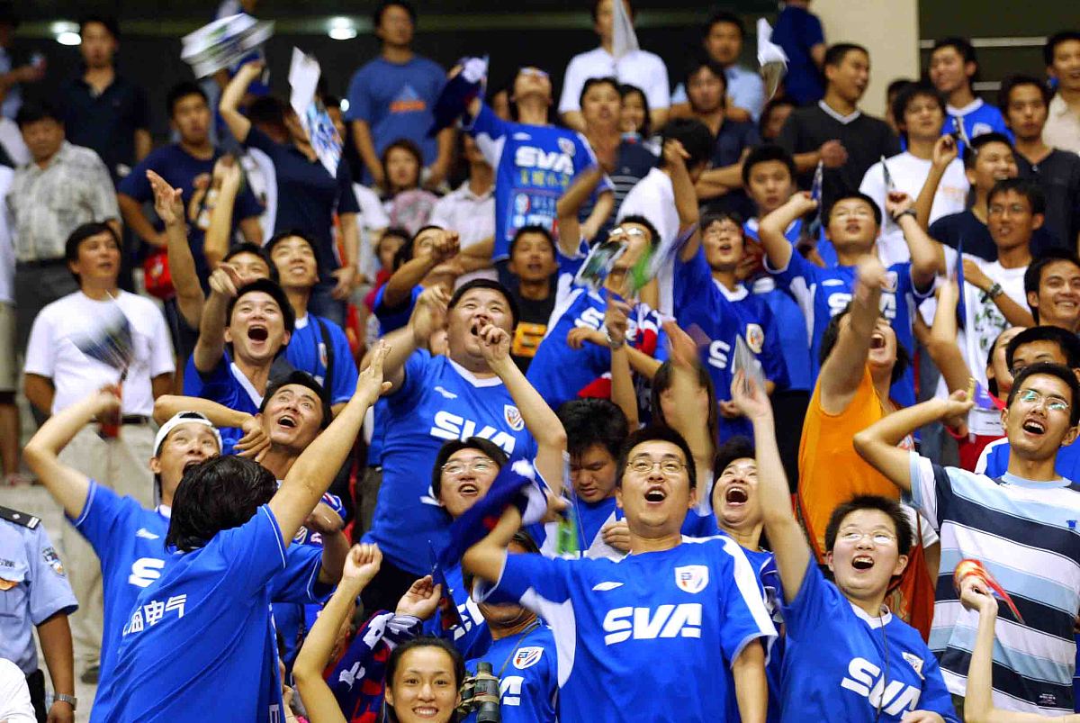 攻守兼顾备战,备受期待为球迷制造惊喜 攻守兼顾备战,备受期待为球迷制造惊喜