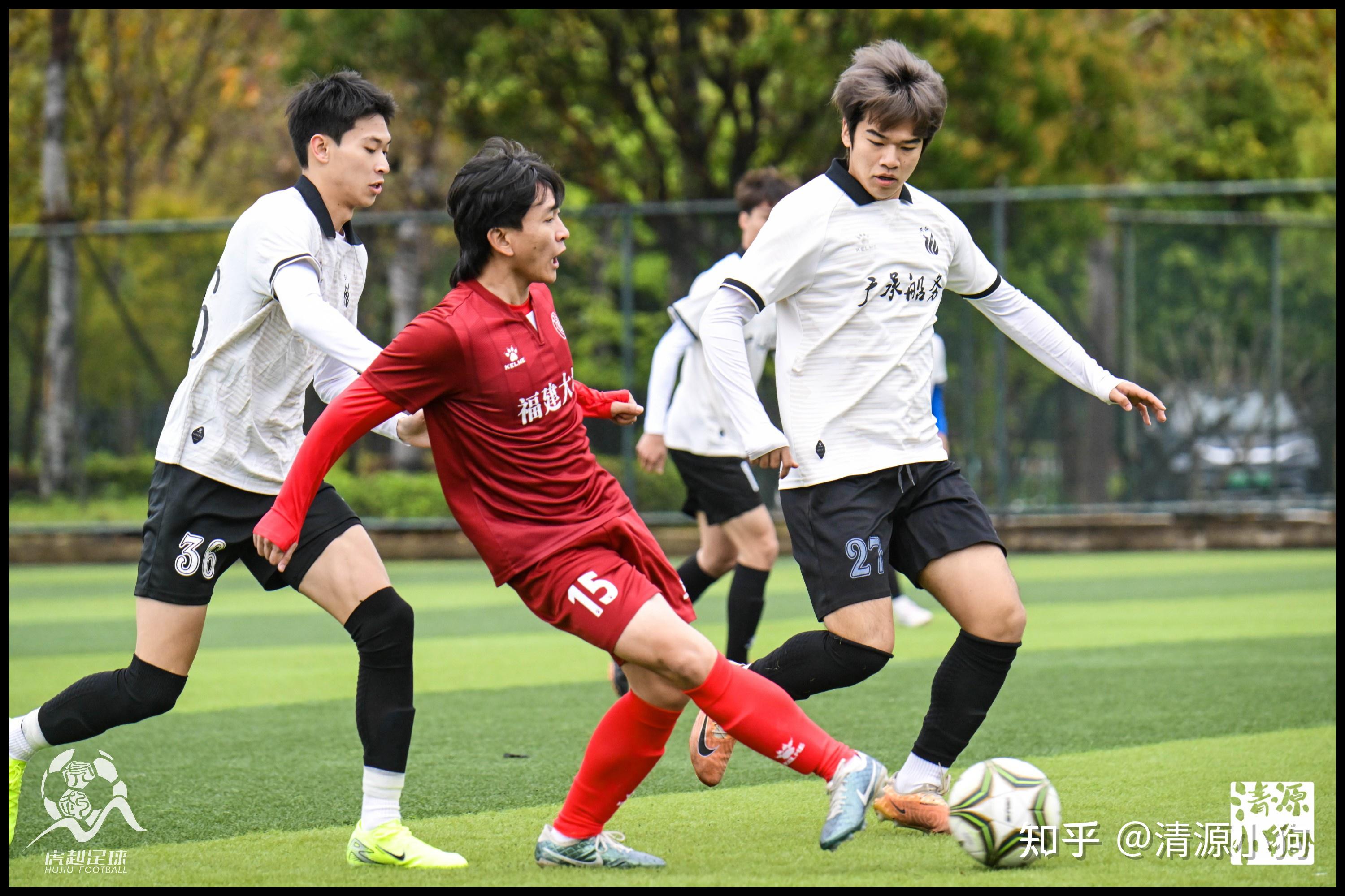 关于热情足球战场上演,球员实力拼争的信息 关于热情足球战场上演,球员实力拼争的信息