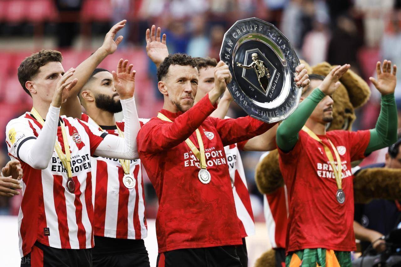 爱游戏在线登录-马德里竞技逆袭成功，晋级机会不小